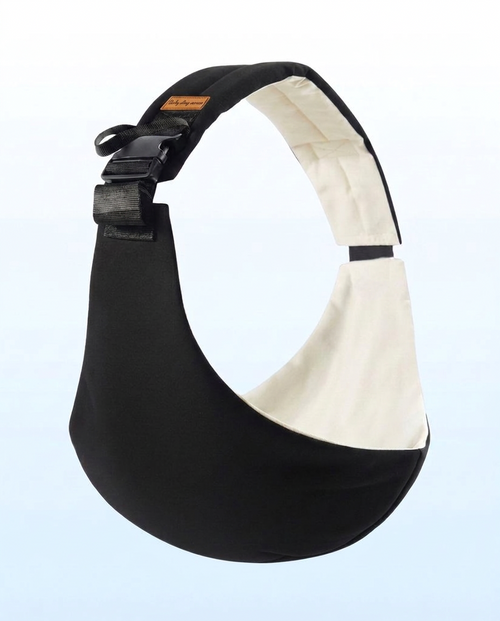 Soveli Carrier in Black — C-curve product view